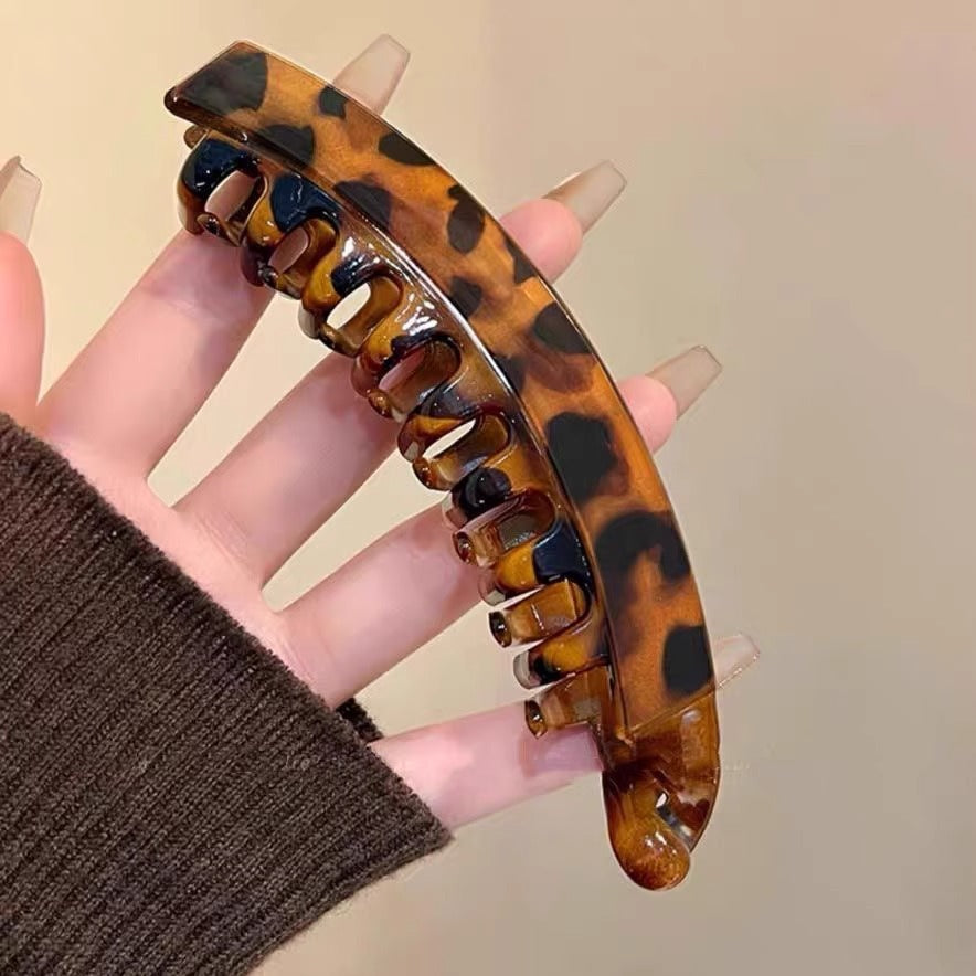 Large Twist Banana Claw Clip 13cm
